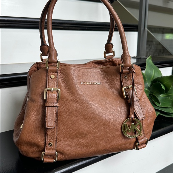 Michael Kors genuine leather shoulder satchel tote purse - Picture 1 of 12